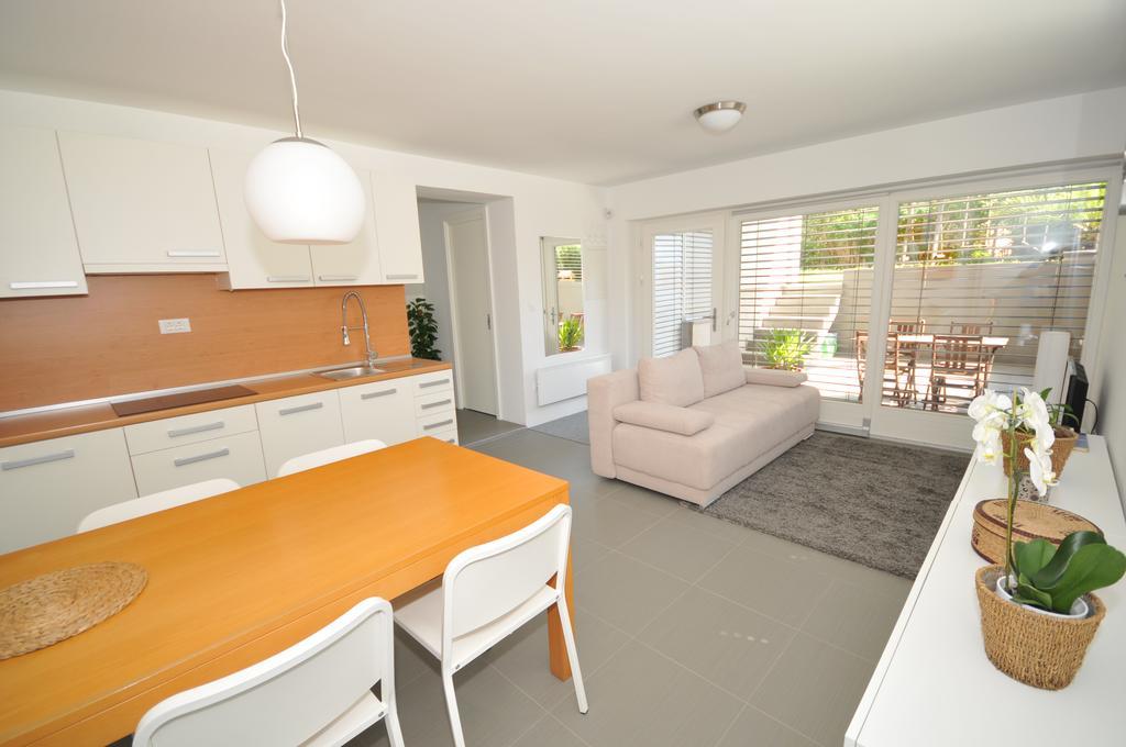 Atrium Flat In The Villa Ljubljana Ngoại thất bức ảnh